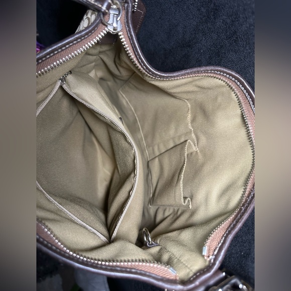 Coach Purse Small print Tote, Bag, crossbody Suede Leather - Picture 11 of 13